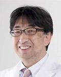 室　　圭